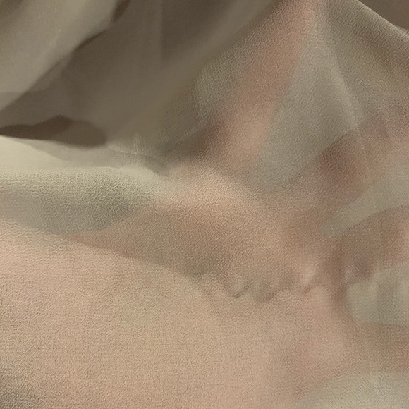 Lulu’s Lavender Cold Shoulder Prom Dress - Picture 6 of 7